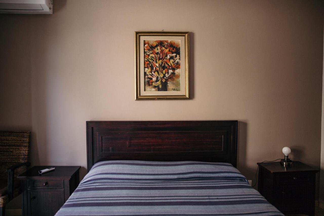 Le Antiche Colonne Bed and Breakfast Cinquefrondi Esterno foto