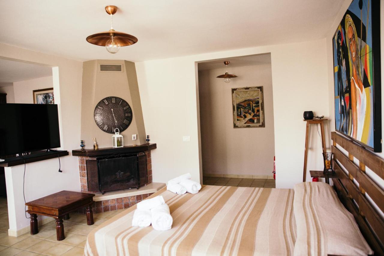 Le Antiche Colonne Bed and Breakfast Cinquefrondi Esterno foto